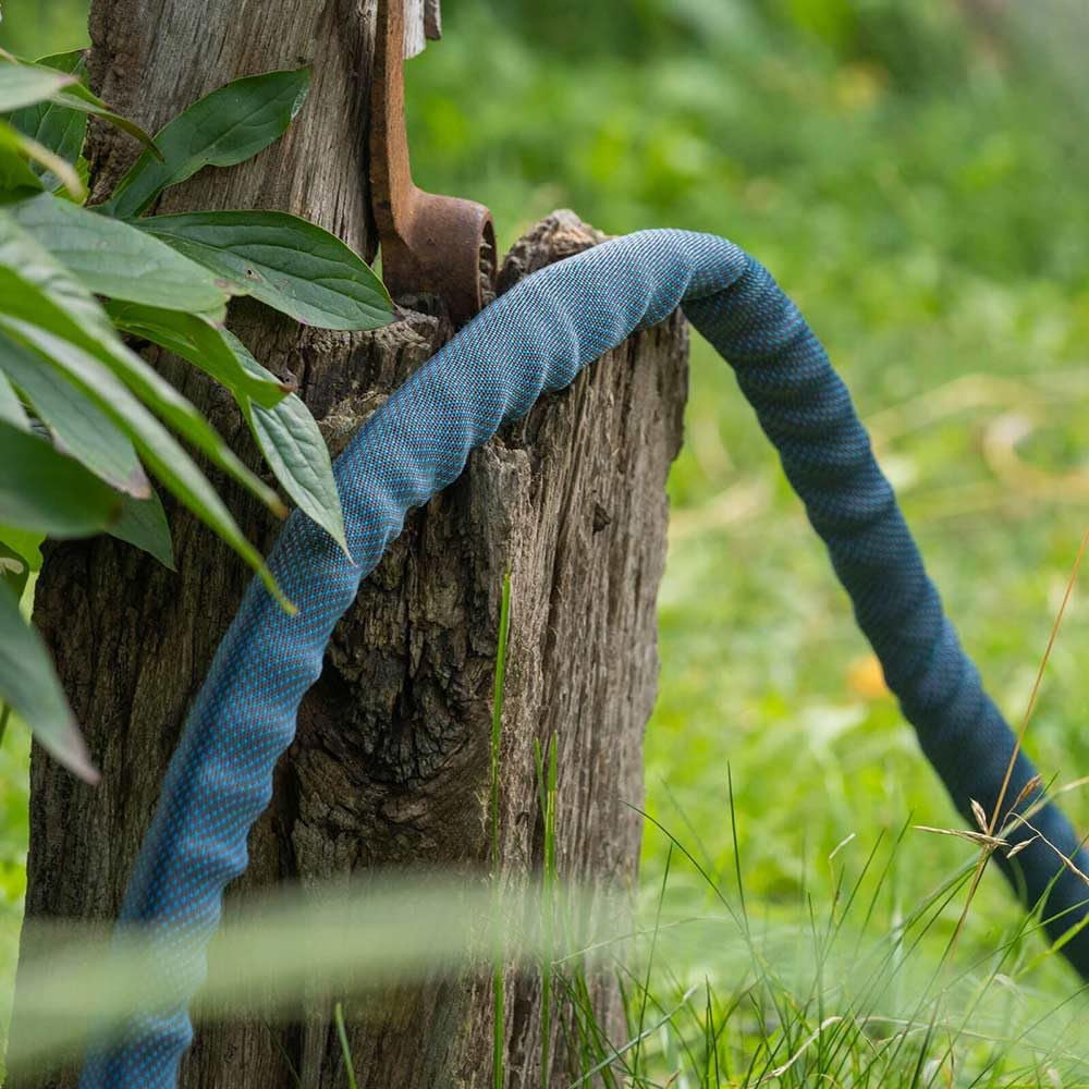 Gardena Liano Xtreme 1/2", 15 m : tuyau d'arrosage textile extrêmement robuste avec tuyau intérieur en PVC léger et résistant aux intempéries (18465-20)