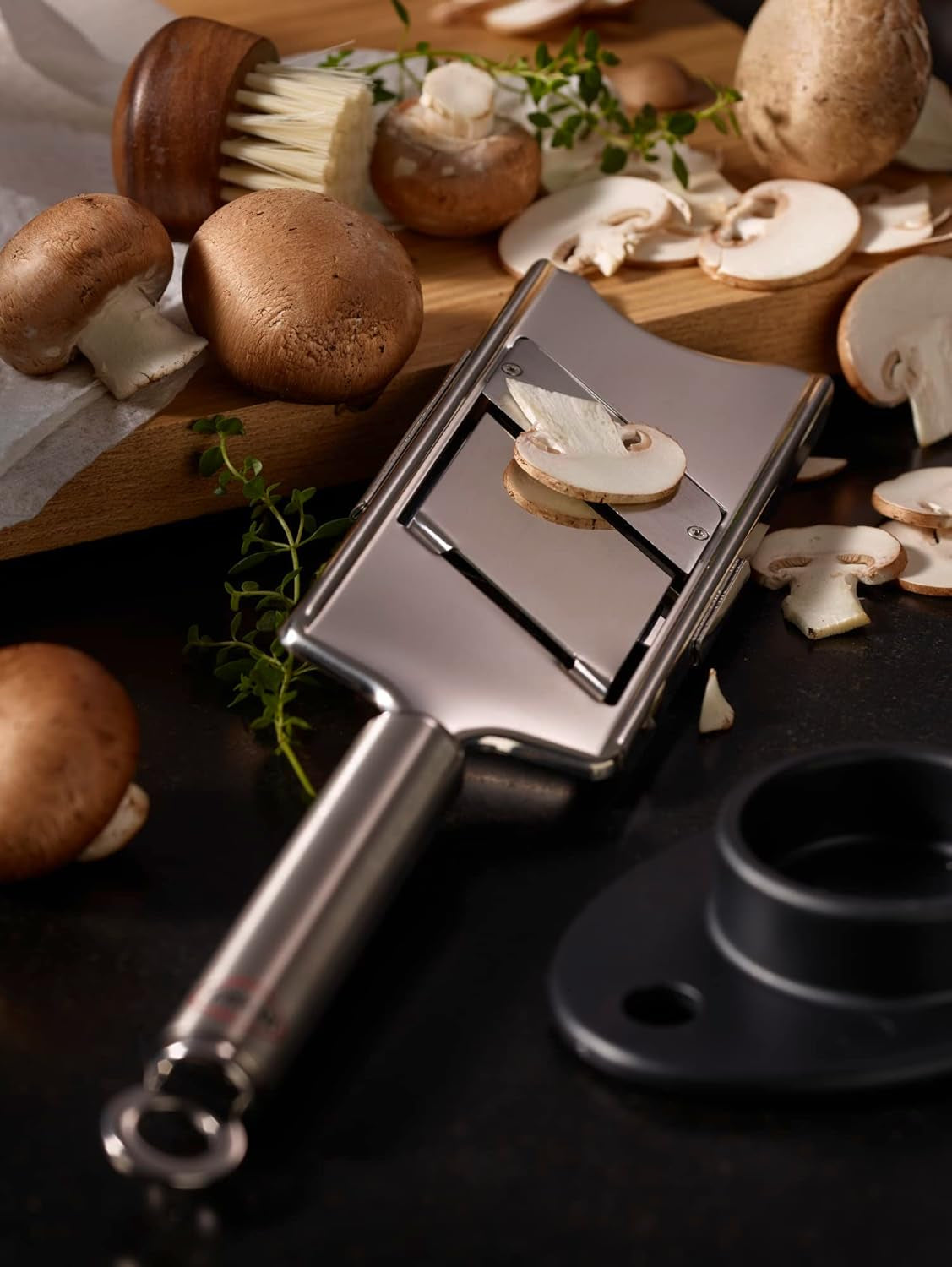Trancheuse gourmande RÖSLE Trancheuse de haute qualité pour truffes, champignons fins, parmesan, radis, tranches fines, acier inoxydable 18/10 Éplucheur RÖSLE