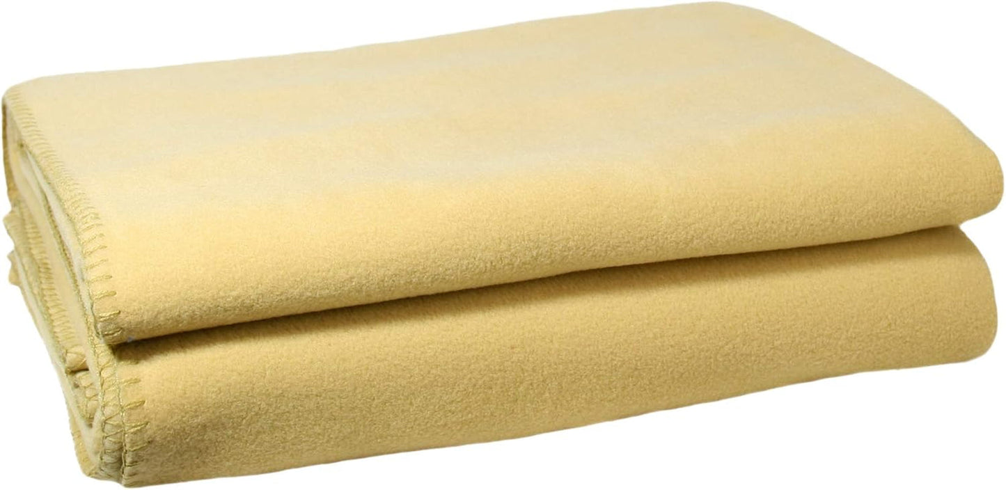 Couverture Zoeppritz en couleur: Rouge, Composée de 65% Polyester, 35% Viscose, Taille: 160X200 Cm, 103291-235-160X200 Lits et Couvertures Zoeppritz Depuis 1828 165 Curcuma 160X200 Cm