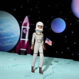 Mattel Barbie Miss Astronaut Poupée de collection avec costume argenté, bottes spatiales et accessoire de casque, reproduction vintage de l'original de 1965, JBJ48 Naty Shop Dolls