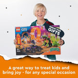 LEGO 60339 City Stuntz Ensemble de double boucle pour le spectacle de cascades, Incl. rampe, camion monstre, 2X moto et 7 figurines, jouet pour enfants à partir de 7 ans Jeux de construction Besuche den LEGO-Store