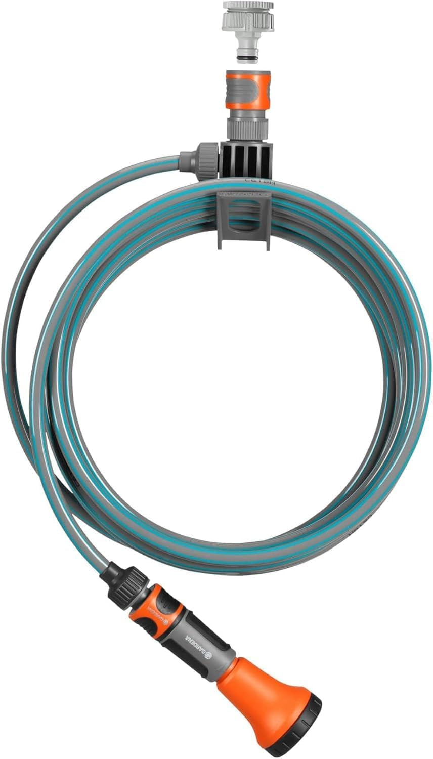 Gardena 4647-20 Kit complet de tuyau spiralé, avec rétraction automatique du tuyau, avec buse de pulvérisation et raccord de robinet (longueur du tuyau : 10 m, diamètre du tuyau : 9 mm, kit : oui)