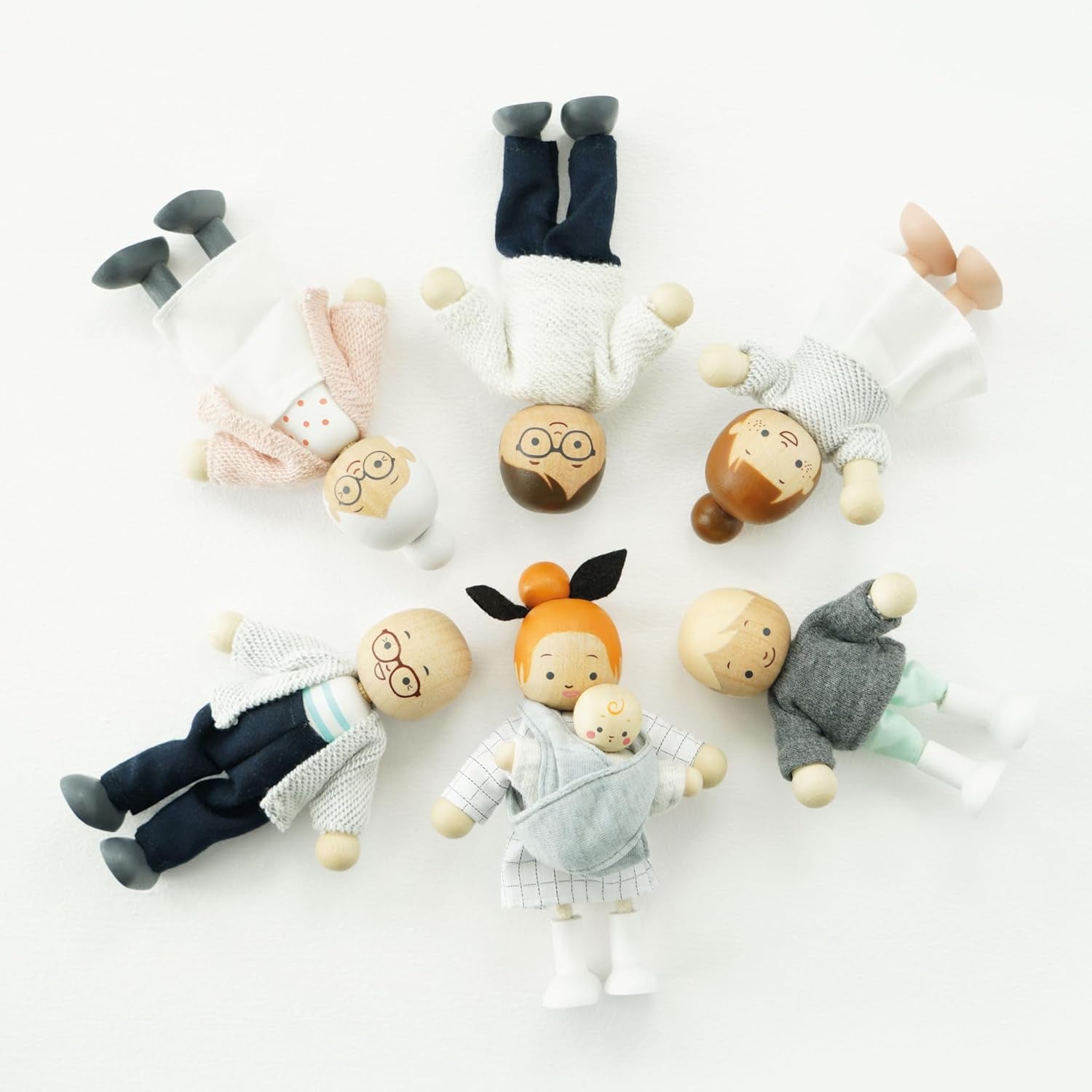 - Ma famille avec 4 chiots – Holz, Stoff – P053