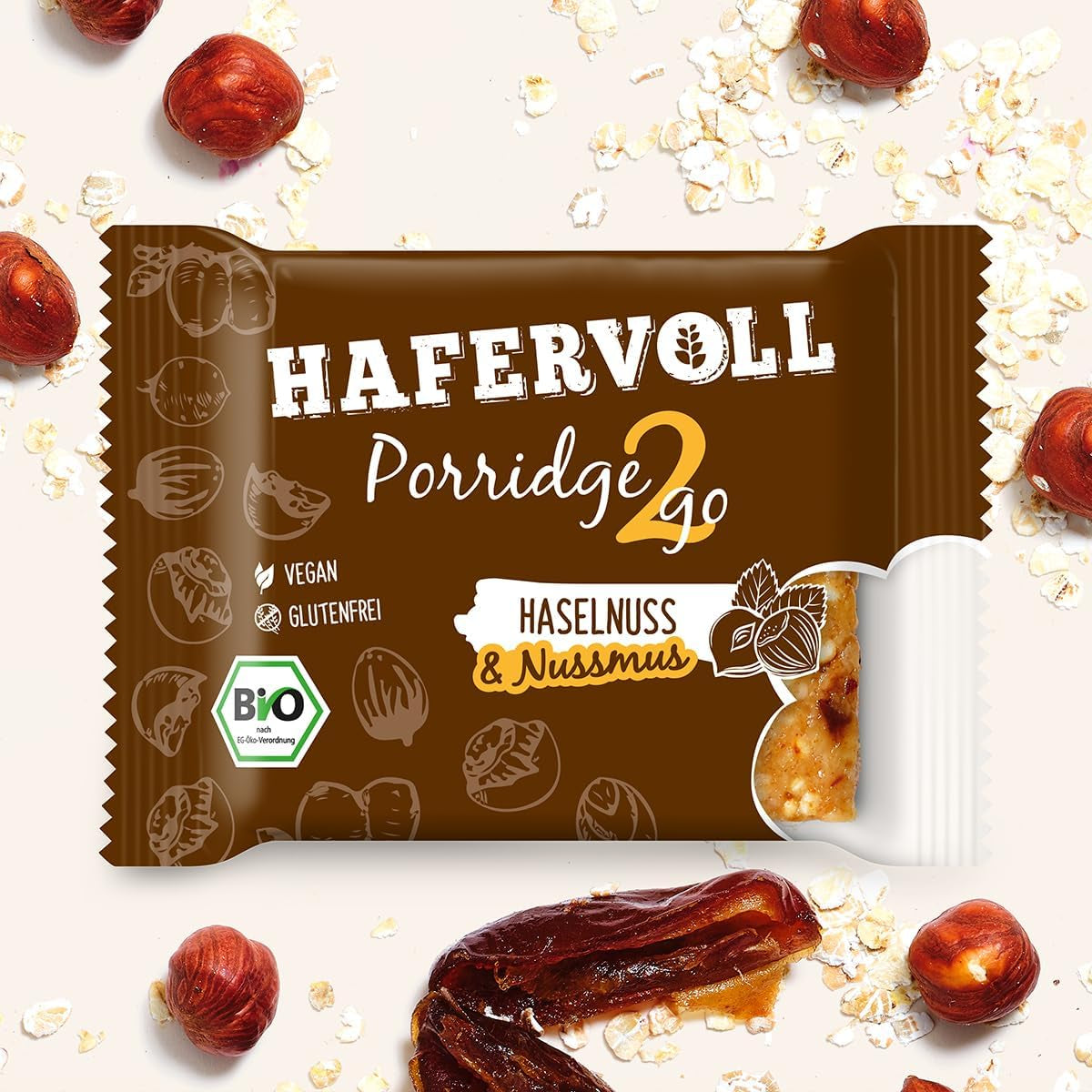 Hafervoll Porridge2go Beurre de cacahuète et noix, 13 barres x 55 g - Snack végétalien, biologique, sans gluten, sans sucre ajouté, avec avoine, dattes et bonbons au quinoa