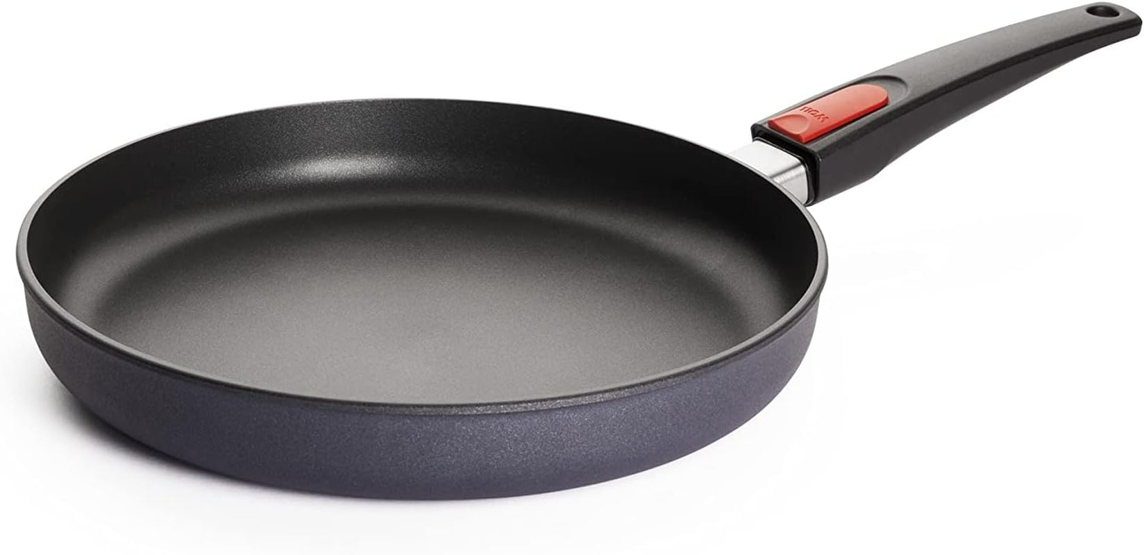 Poêle plate Woll Diamond Lite - Induction -, Ø 20 Cm, Hauteur 5 Cm, Avec poignée amovible - Convient à tous types de feux, Fonte d'aluminium, Revêtement antiadhésif Naty Shop Casseroles et poêles Ø 28 Cm