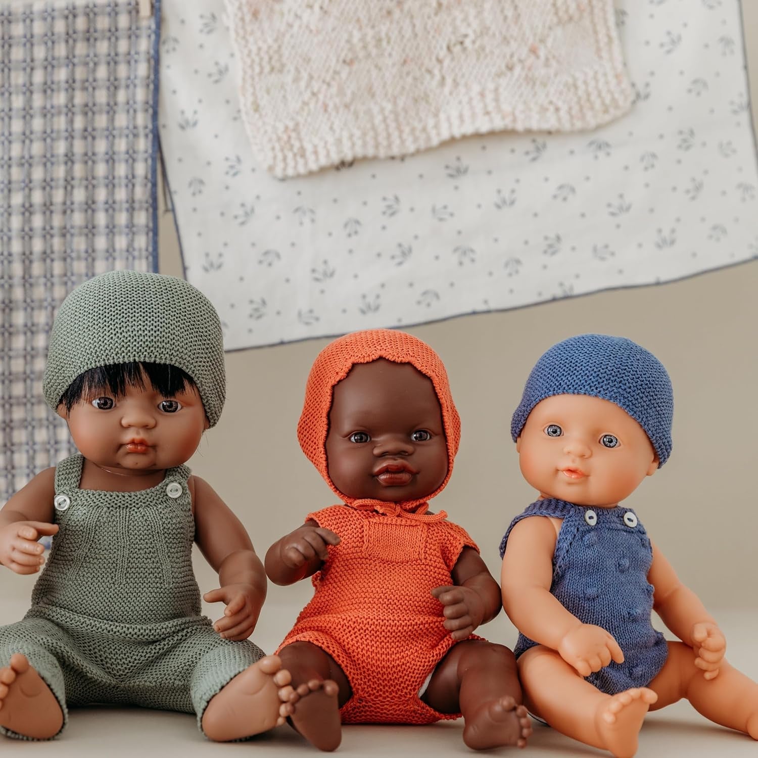 Miniland Baby poupée, garçon africain, 32 cm, anatomiquement correcte