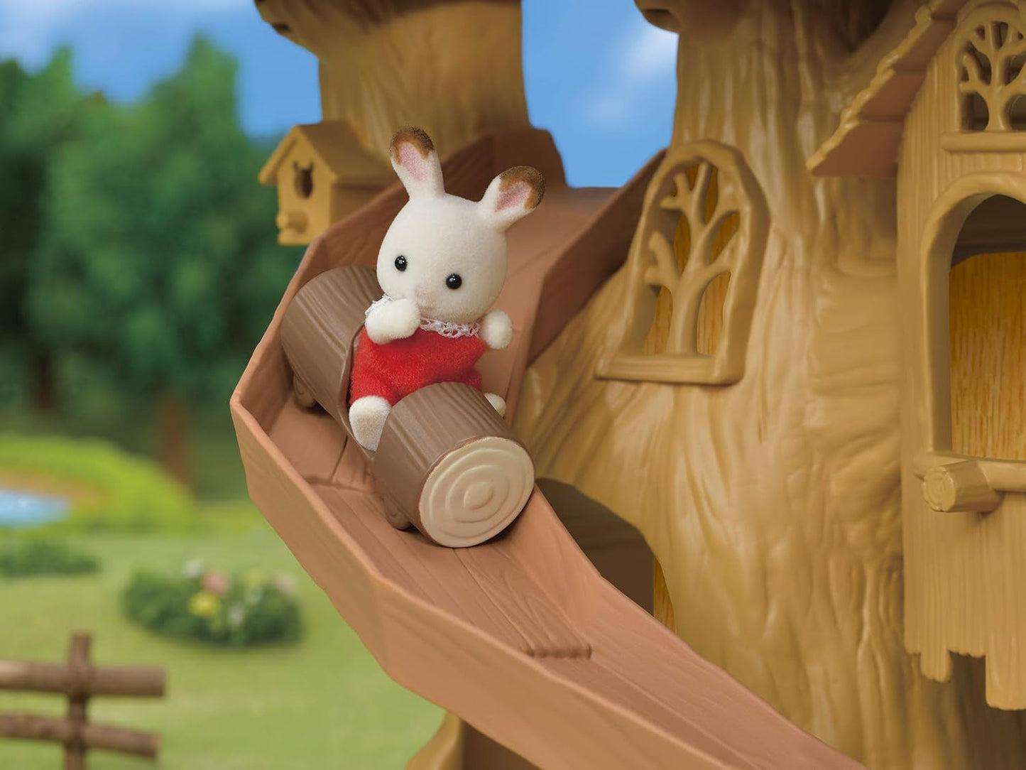 Sylvanian Families 5494 Cabane dans les arbres avec aventure - Ensemble de jeu pour maison de poupée
