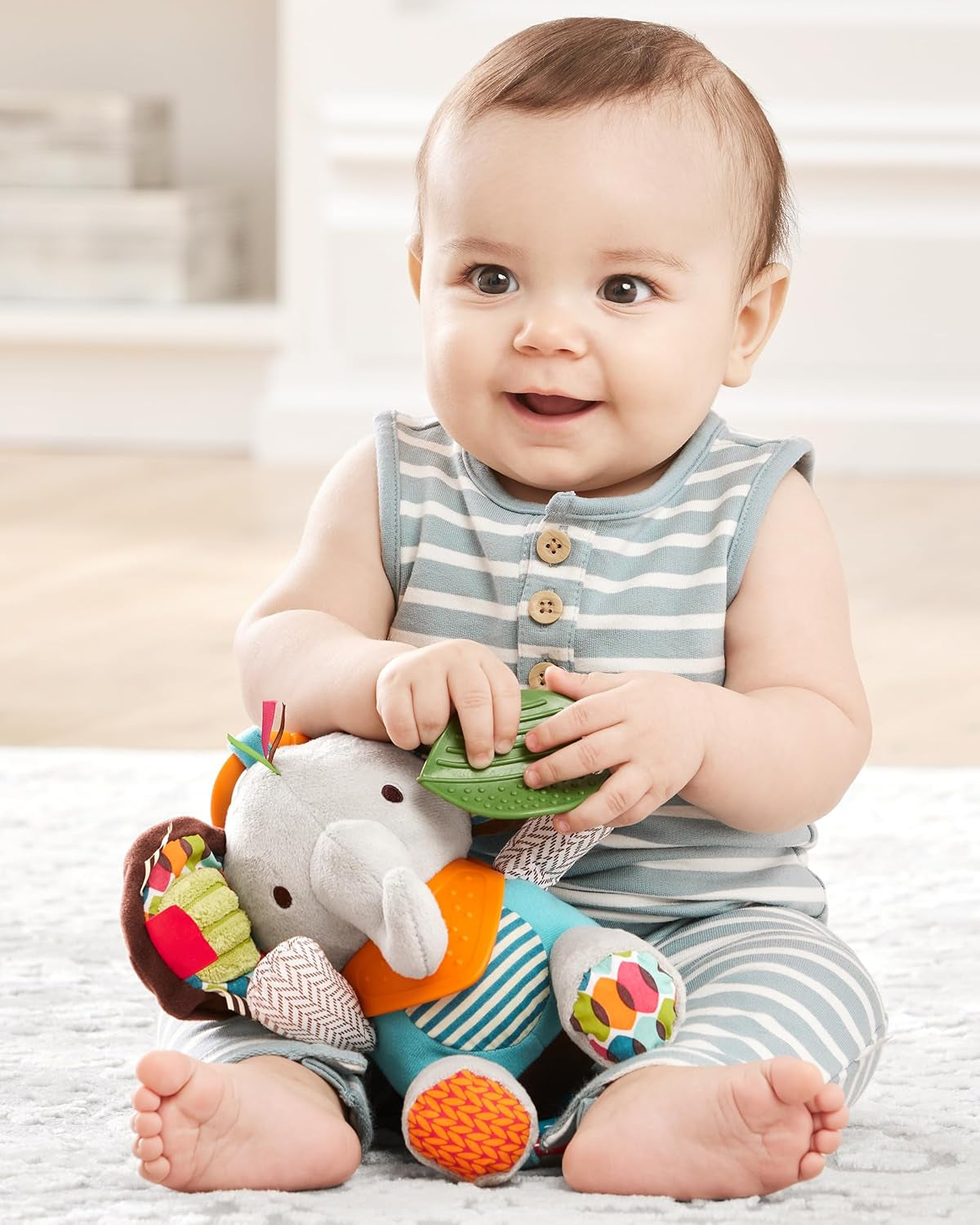 Skip Hop Bandana Buddies Jouet d'activité, Peluche pour bébés et enfants, Multicolore, Elephant Baby Toys Naty Shop