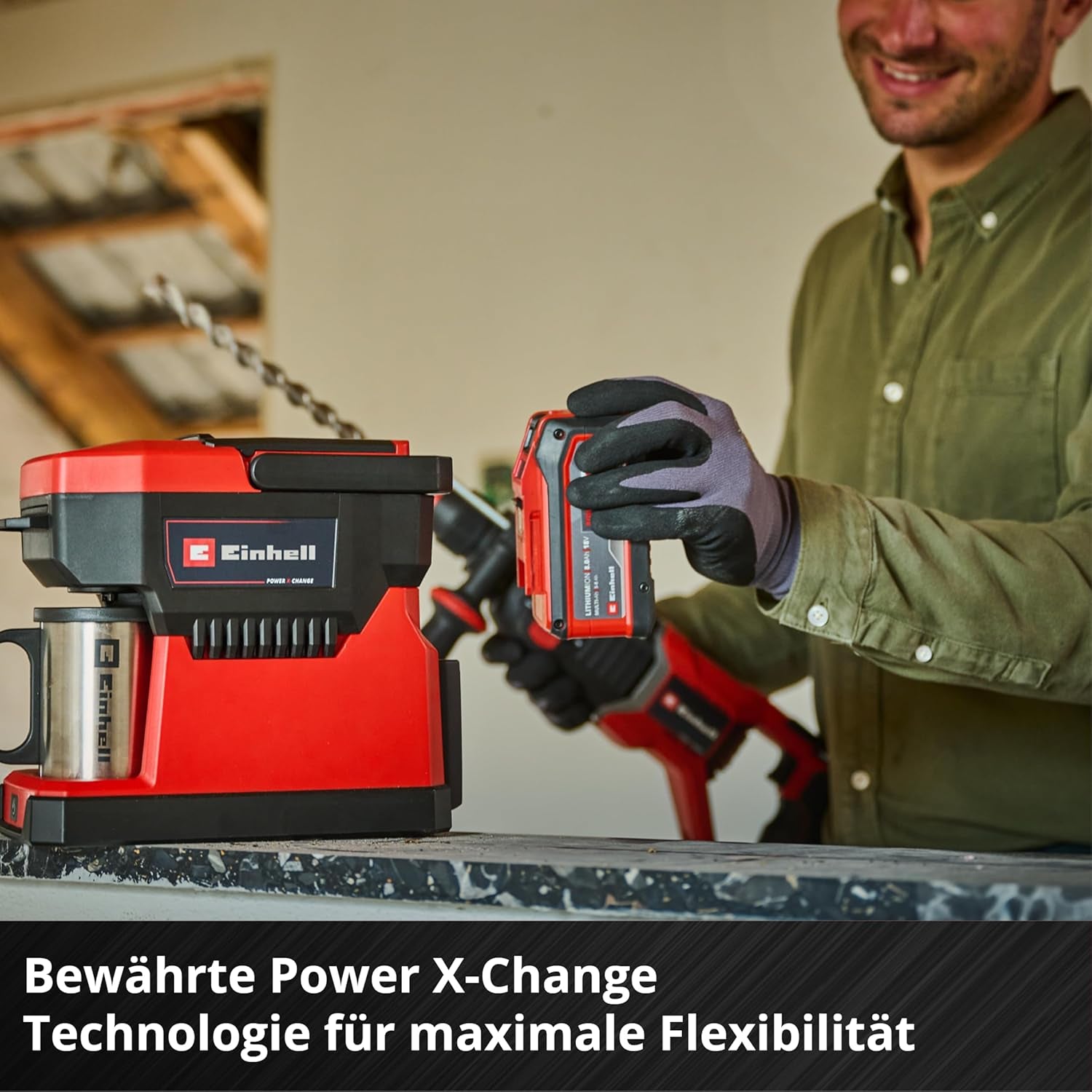 Machine à expresso sans fil Einhell TE-CF 18 Li-Solo Power X-Change (18 V, réservoir d'eau 240 ml, pour café filtre et capsules de café, poignée de transport, avec tasse à café avec couvercle, sans batterie)