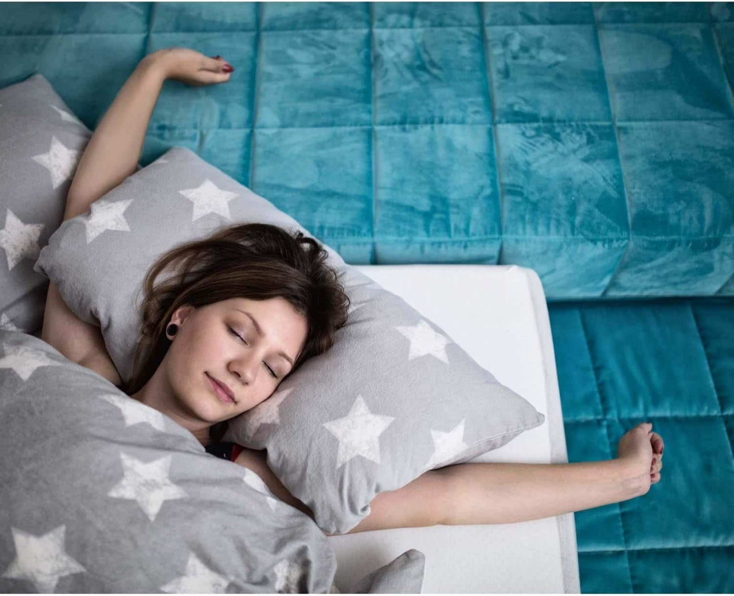 Oreiller Genius, coton, eazzy 40x80 cm - oreiller orthopédique pour un sommeil réparateur, en fibre de lait avec aloe vera - adapté aux personnes allergiques, avec soutien, oreiller cervical certifié Oeko-TEX, blanc, A19202