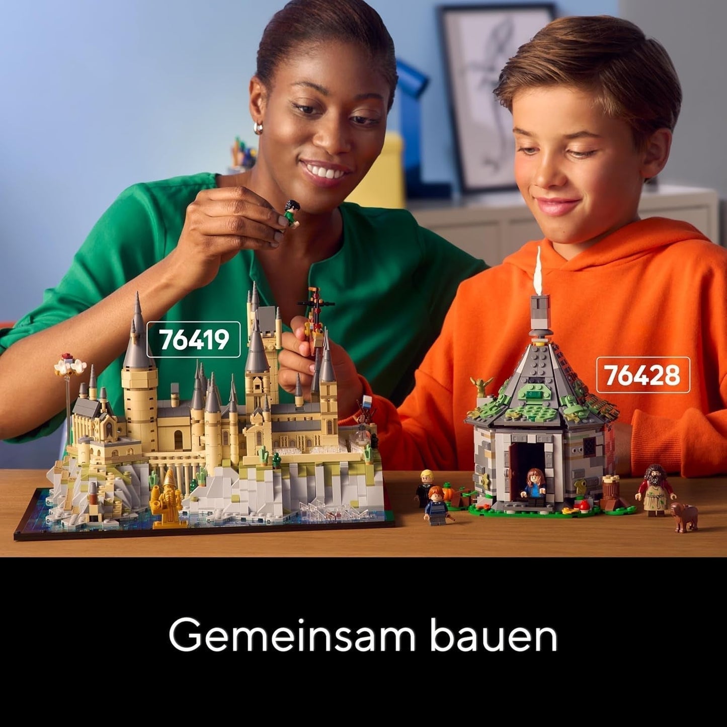Château de Poudlard LEGO Harry Potter avec ailes de château - ensemble de collection pour adultes comprenant la tour principale et la tour astronomique, la chambre des secrets et une figurine d'architecte - cadeau pour femme - 76419 Jeux de construction Besuche den LEGO-Store