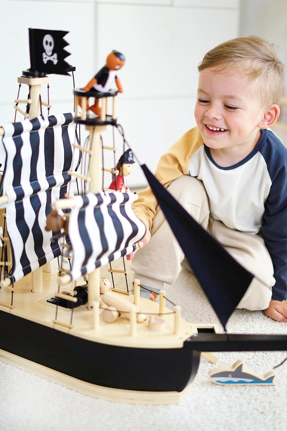 Poupées pirates en bois flexibles Small Foot, 5 pirates et 1 singe, détaillées et flexibles, à partir de 3 ans, 12412