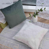 Oreiller décoratif à rideaux Lxl 45x45 cm Jacquard vert "Greta" avec motif à chevrons Entretien facile Fermeture à glissière Remplissage doux 320G - Variété de couleurs, 2023510 Oreillers de voyage Naty Shop
