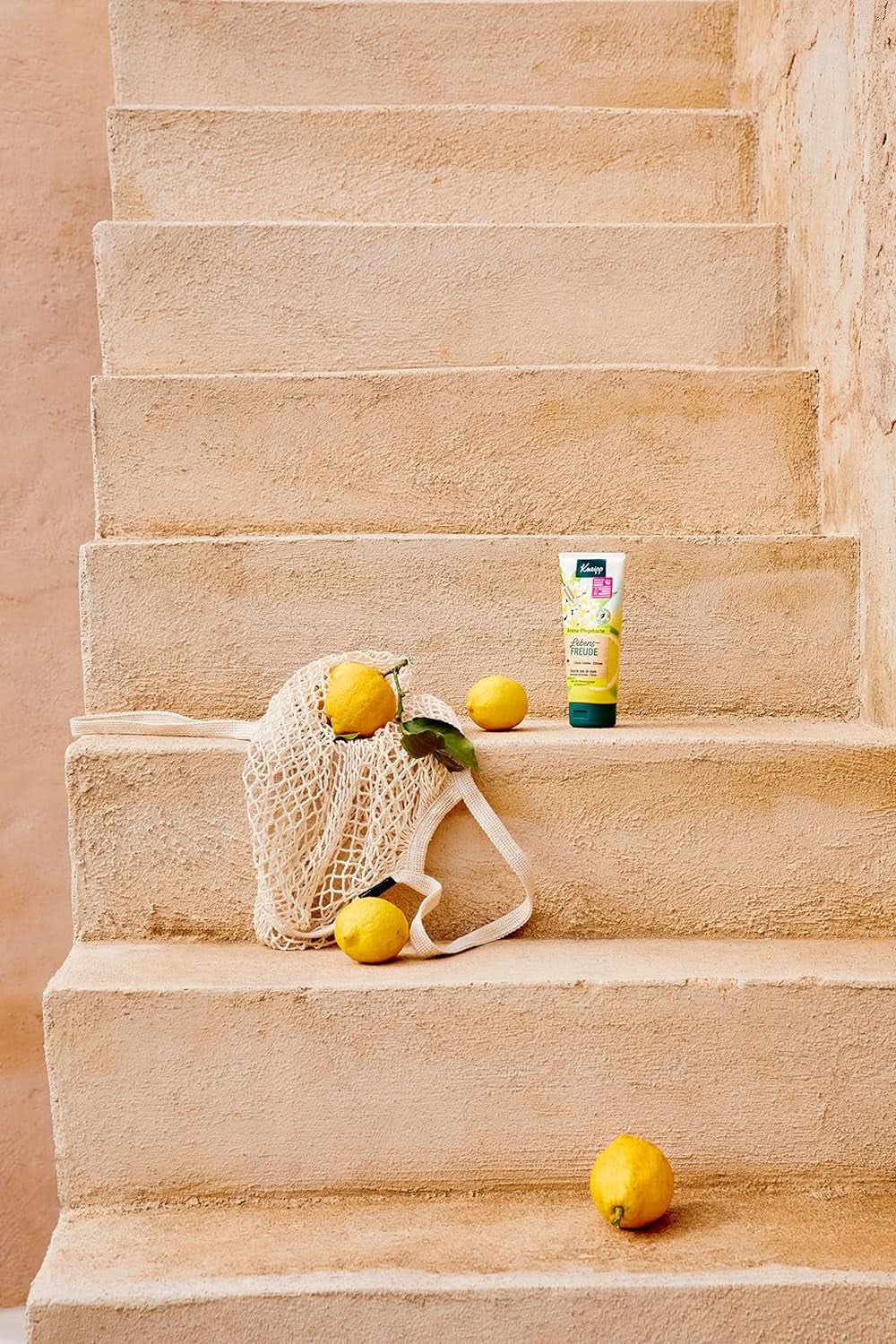 Kneipp Aroma, gel douche hydratant, 200 ml Douche et bain Naty Shop