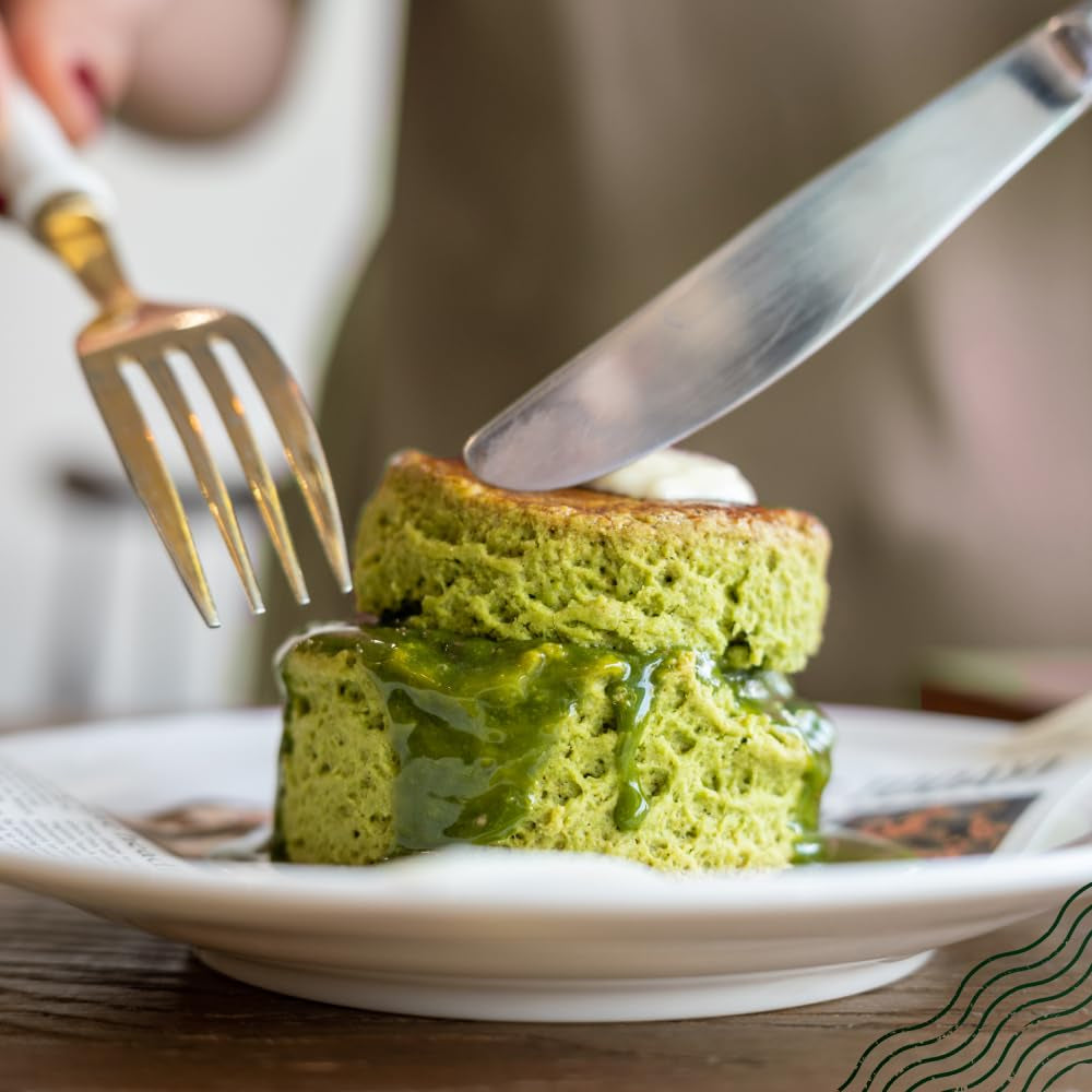 Naturalebio BIO Thé vert en poudre 100 g. Pour la cuisine et la pâtisserie. Matcha japonais original. Thé vert du Japon, vegan, sans gluten et sans OGM. Produit biologique naturel.