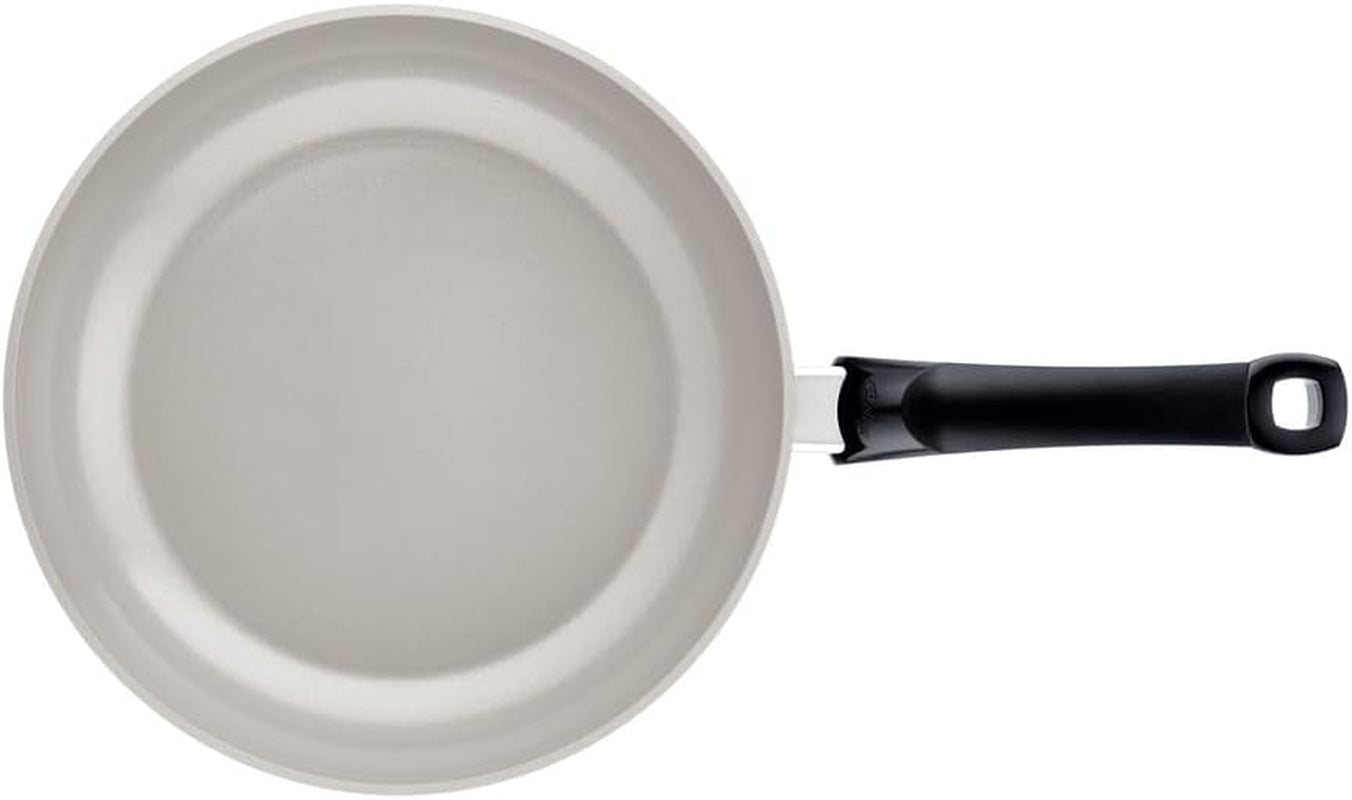 Fissler Ceratal Classic set 2 pièces, aluminium, avec revêtement céramique (24+28 Cm), antiadhésif - induction, gris Casseroles et poêles Naty Shop