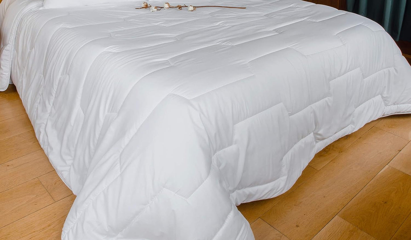 COLAS NORMAND - Couette contre les acariens et les bactéries - Tempérée - 280 X 240 Cm - Effet longue durée - Hygiène parfaite - Microfibre - Doux et confortable - Lavable Couettes et couettes Naty Shop