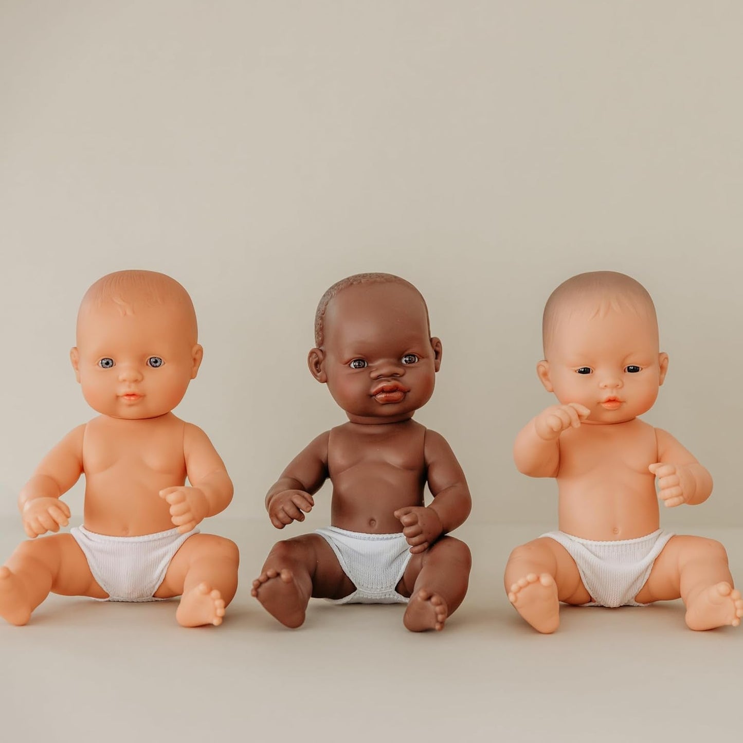 Miniland Baby poupée, garçon africain, 32 cm, anatomiquement correcte