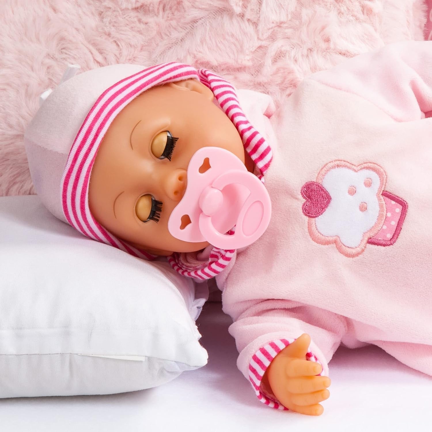 Poupée Premiers Mots aux yeux endormis, parle 24 sons de bébé, avec poupée et biberon, 38 cm, rose/rayures Naty Shop Dolls