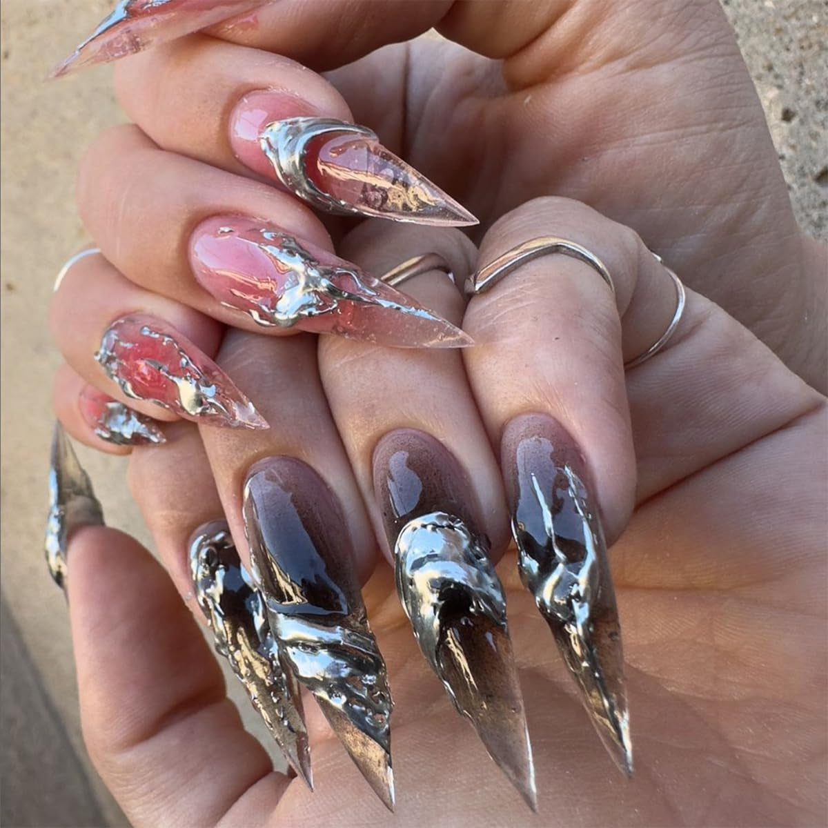 Mouyouglow longs ongles Stiletto laiteux blanc dégradé rose paillettes Cool faux ongles avec colle rose Ombre paillettes ongles artificiels