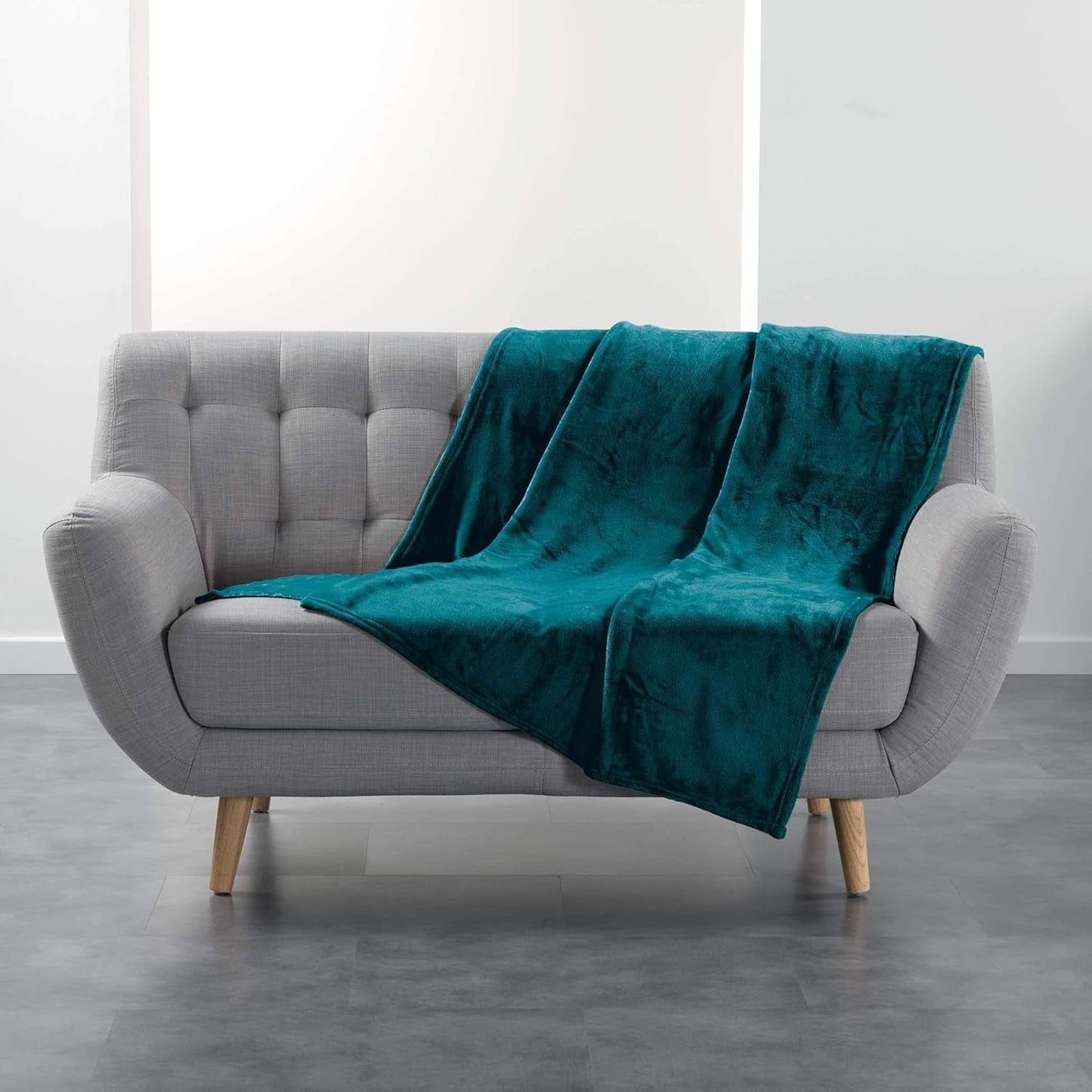 Douceur D'Intérieur FLANOU Plaid, Polyester, Bleu, 125 X 150 Cm Couettes et couettes Naty Shop Titre par défaut