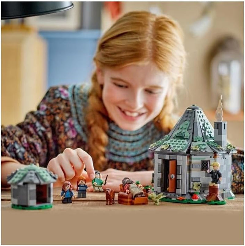 LEGO Harry Potter La cabane de Hagrid : une visite inattendue, ensemble avec 5 mini figurines et 2 figurines d'animaux, cadeau pour femmes et hommes, jouet d'aventure magique, ensemble fantastique 76428 Jeux de construction Beuche den LEGO-Store