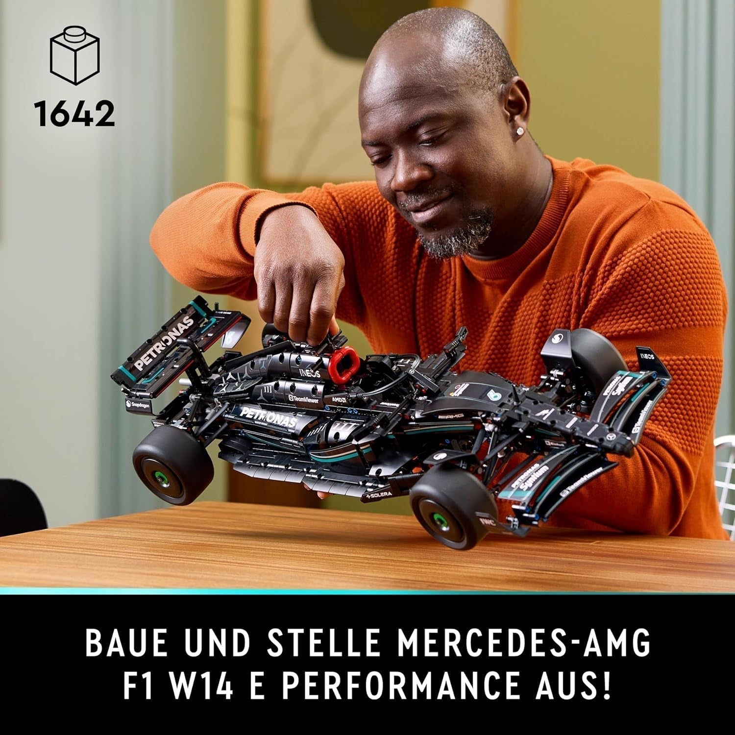 LEGO Technic Mercedes-Amg F1 W14 E Performance Set pour adultes, modèle réduit de voiture de course, objets de collection pour la maison ou le bureau, cadeaux de Formule 1 pour hommes et femmes 42171 Ensembles de construction Besuche den LEGO-Store