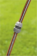 Réparateur Gardena 13 mm (1/2 pouce) et 15 mm (5/8 pouce) : Réparation de tuyau rapide et facile sans outil, Power Grip, force de serrage élevée, dans une boîte (18232-20)