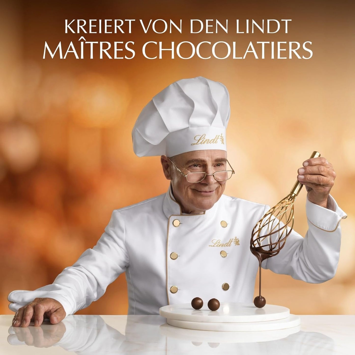 Boules de cheesecake au chocolat Lindt LINDOR | Sachet de 137g | Chocolat au lait fourré au cheesecake fondant | Cadeau de chocolat | Cadeau de chocolat | LINDOR 75 ans (Pack de 4)