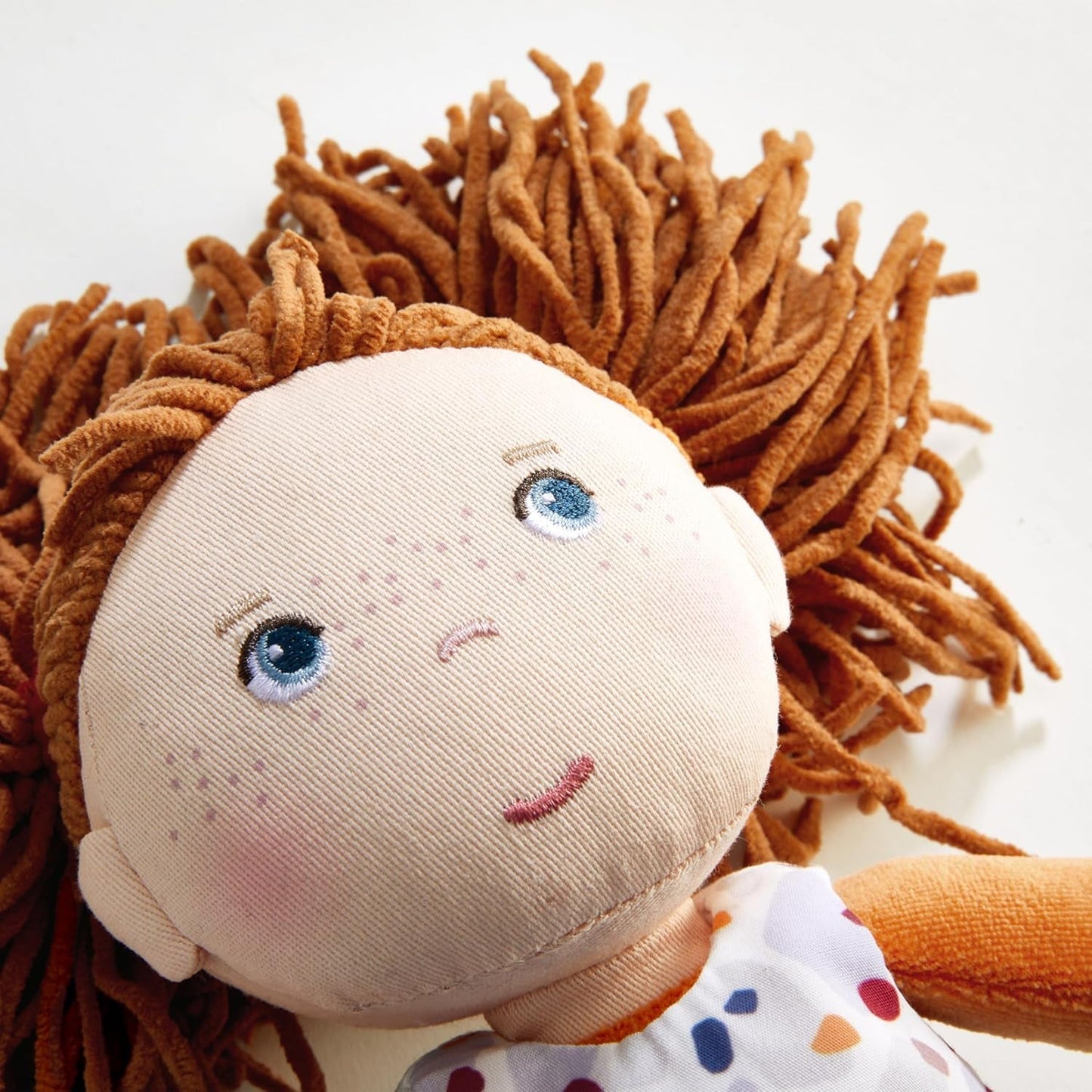 Poupée HABA Malou - Poupée douce de 30 cm de haut pour jouer et câliner - Matières douces et lavables - Alternative idéale aux poupées en peluche - Convient aux enfants à partir de 1 an et demi - 2010818001
