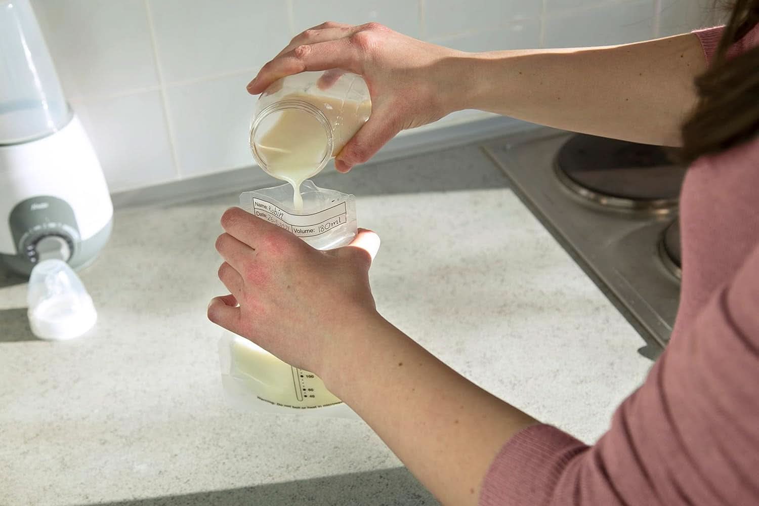 BF100 Sachet de conservation pour lait maternel - Sachet pour lait maternel - capacité 220 Ml - 100 pièces - Transparent Accessoires Alimentaire et Allaitement Bebe Naty Shop