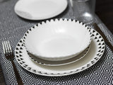 Service de table graphique, 18 pièces pour 6 personnes, porcelaine, blanc