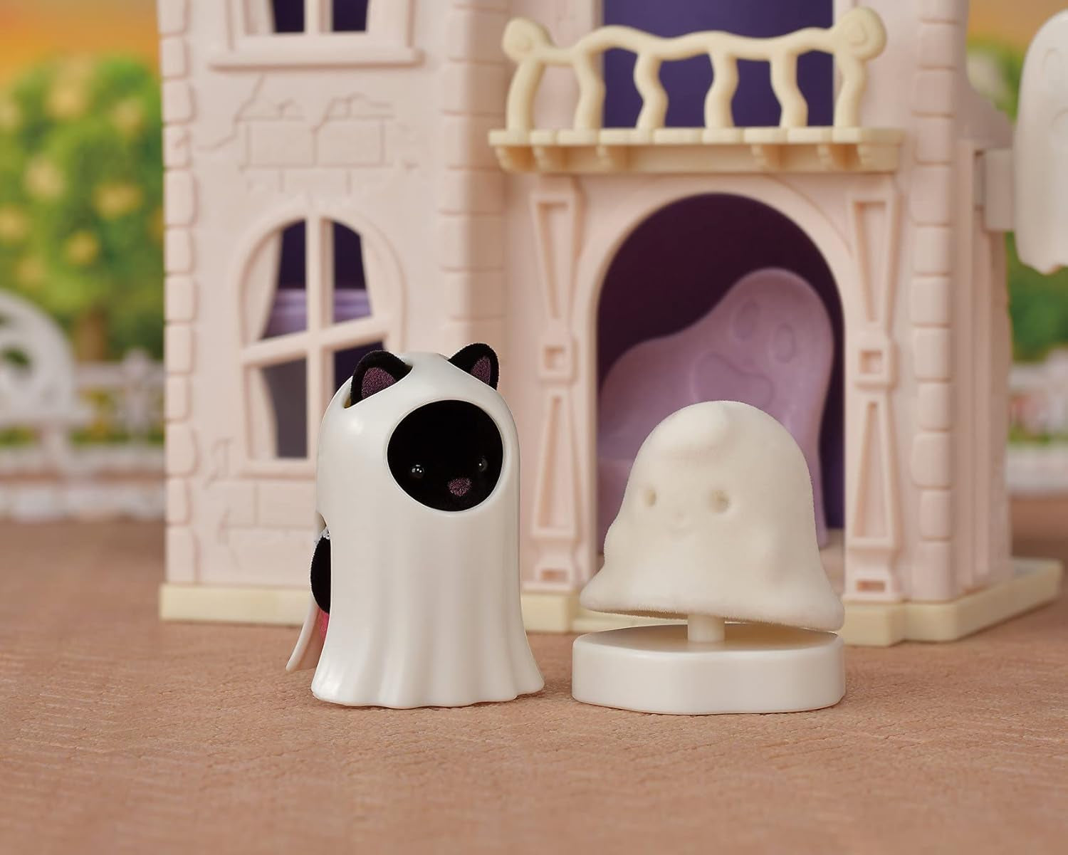 Sylvanian Families 5542 Maison hantée effrayante - Ensemble de jeu pour maison de poupée Dollhouses Naty Shop