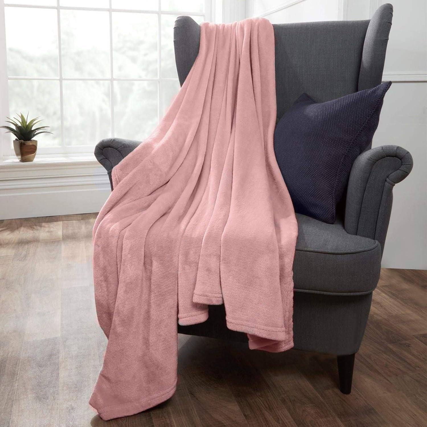 Couverture polaire en flanelle Brentford's, extra douce, grande, moelleuse, chaude, couvre-lit pour chambre à coucher, lit simple, canapé, rose blush - 120 x 150 cm Beds and Couvertures Beuche den Brentfords-Store