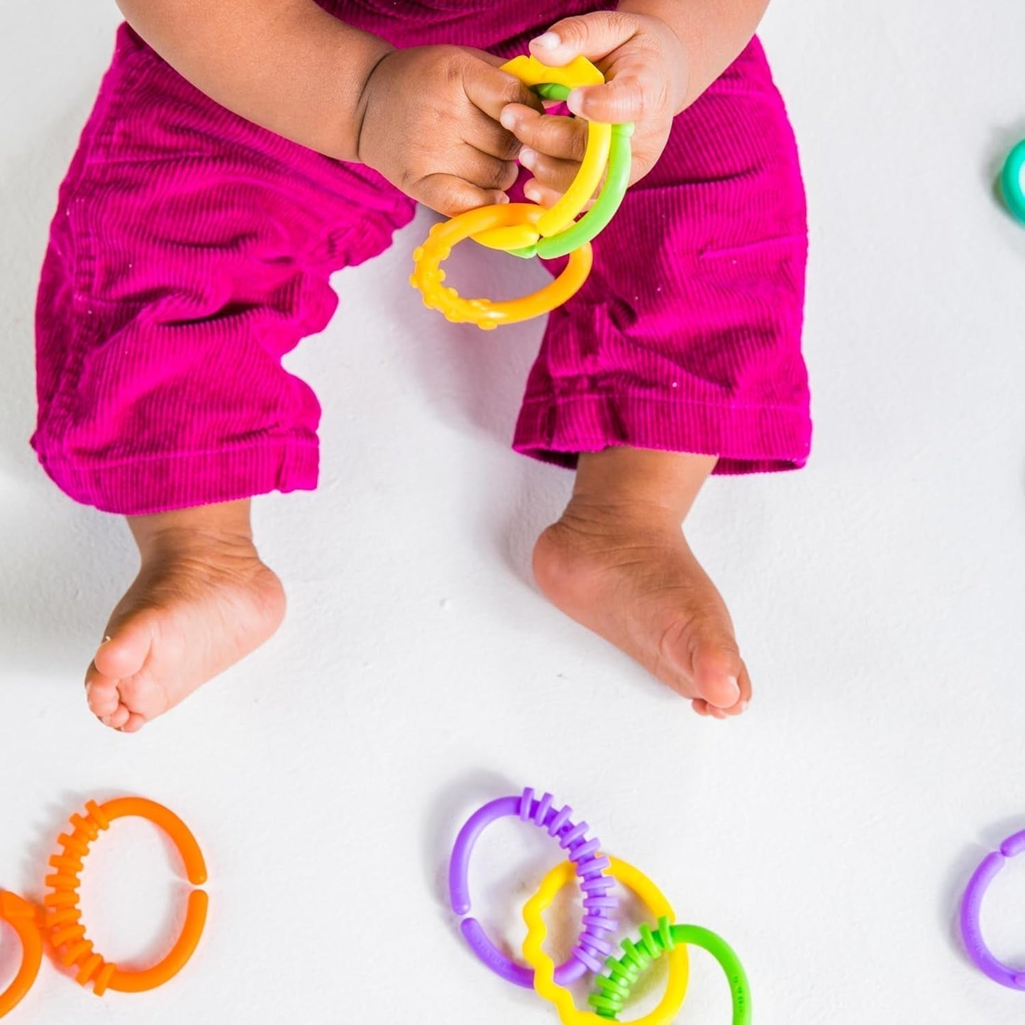 Bright Starts, Oball, maillons de connexion pour chaîne de poussette, nombreux maillons, pliable, facile à attacher, facile à nettoyer, parfait pour les voyages Bebe Toys Naty Shop