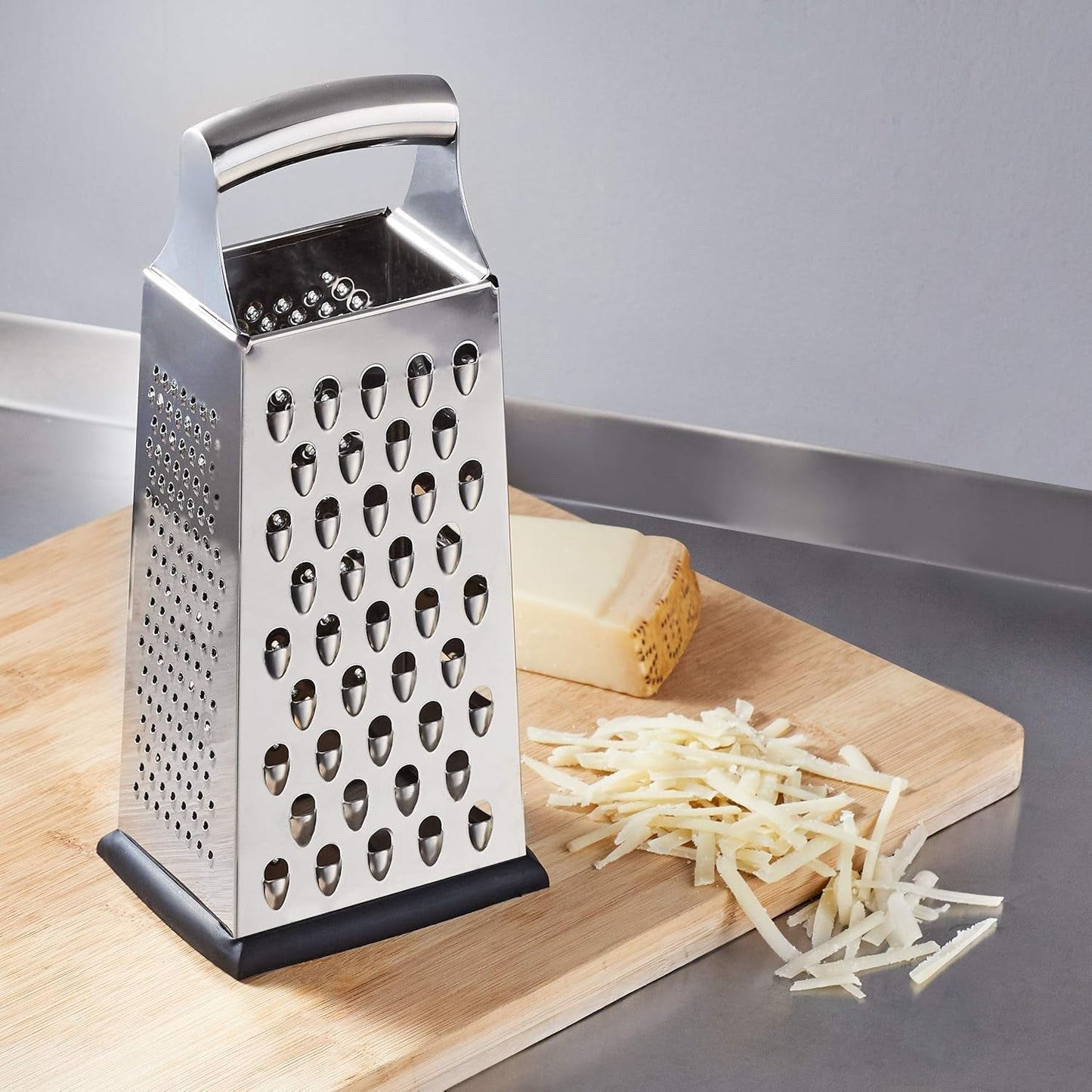 Éplucheur Naty Shop râpe à fromage carrée robuste en acier inoxydable avec base antidérapante
