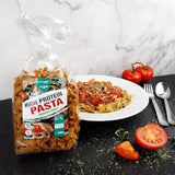 Pâtes protéinées Best Body Nutrition 6 x 200 g - Tagliatelles riches en protéines Fit4Day - 61 % de protéines, faible teneur en glucides, végétaliennes et sans lactose, sans soja - Protéines de pois de haute qualité - Pour les régimes faibles en glucides