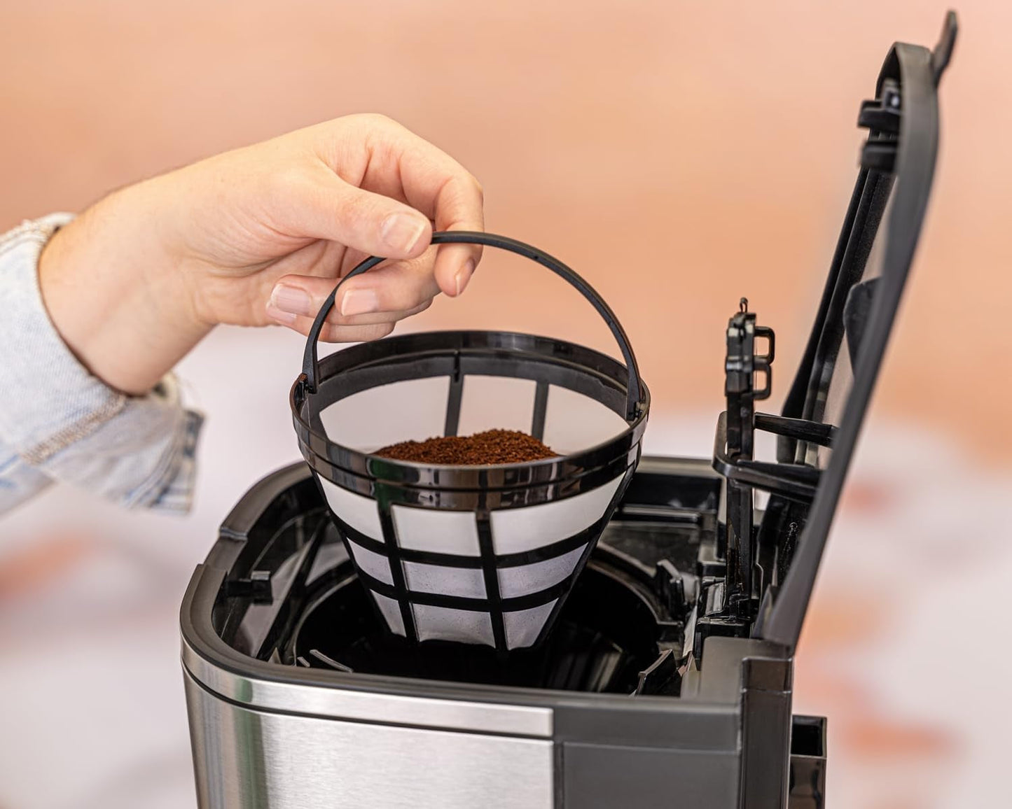 Machine à expresso à filtre Rommelsbacher FKM 1000 - réservoir d'eau de 1,5 litre pour 12 tasses de café, carafe en verre, démarrage différé, fonction maintien au chaud, fonction arôme, porte-filtre amovible 1x4