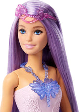 Poupée Barbie 3 en 1 avec 8 accessoires, dont une queue de sirène, des ailes de fée, des colliers royaux, des chaussures et plus encore pour plus de 10 looks différents, JCP74