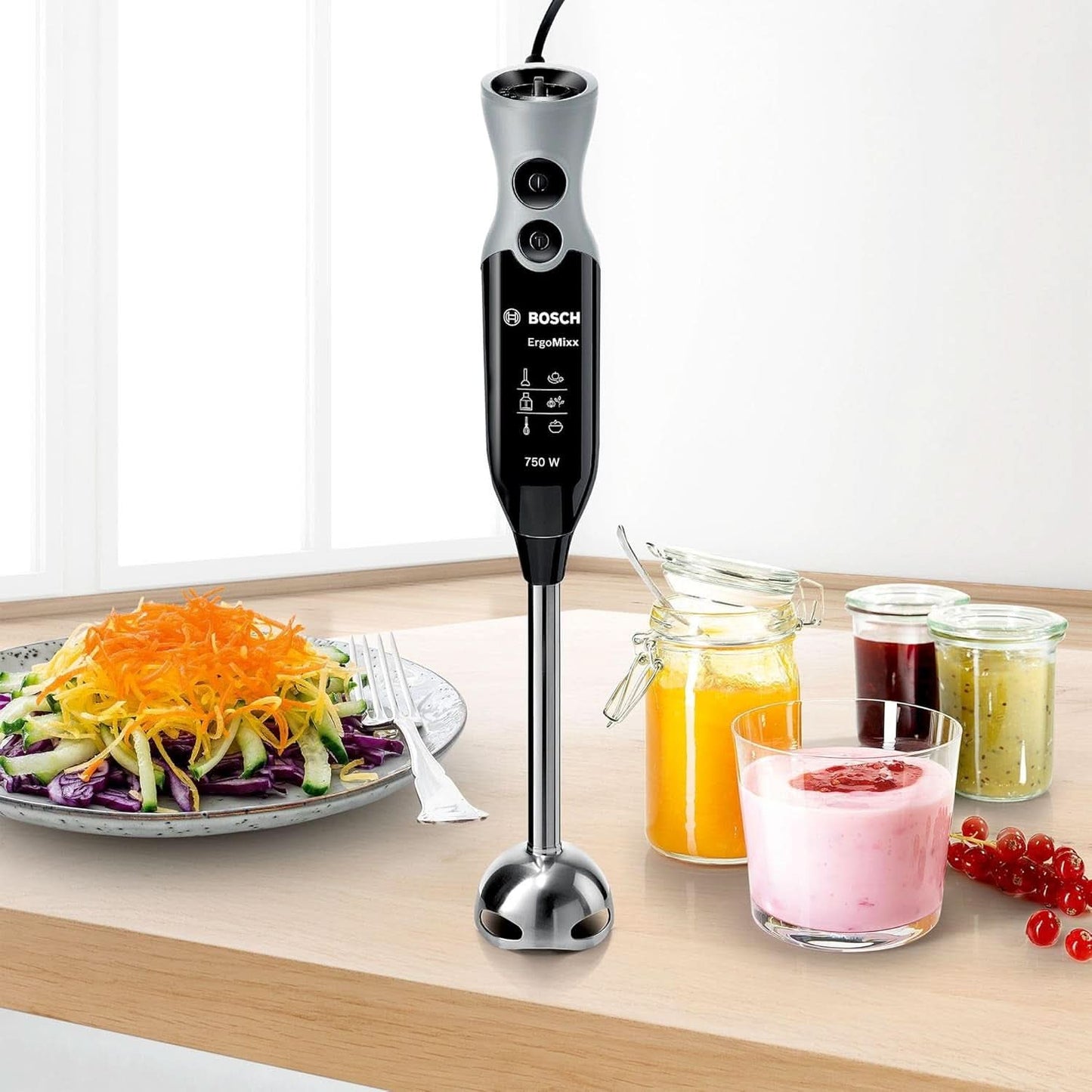 Bosch Stabmixer Ergomixx MSM67170, Edelstahl-Mixfuß, Universalzerkleinerer, Mix- Und Messbecher, Schneebesen, Ice-Crush-Klinge, Leichtes Gehäuse, 12 Stufen plus Turbostufe, 750 W, Noir/Grau Kitchen Naty Shop