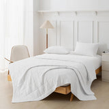 Couette d'été 155X220 Couette d'été légère Couettes 90 GSM Couette 155X220Cm Couette fine Utilisable sans housse Couette rafraîchissante Soft Cosy Blanc Couettes et couettes Naty Shop