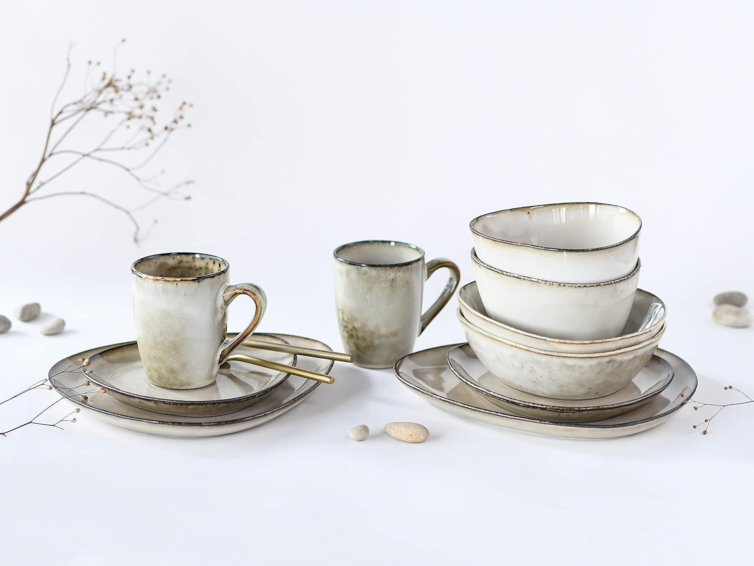CreaTable, 23769, Série CLOUDY, Sable, Service de table 10 pièces, Service combiné en porcelaine, Passe au lave-vaisselle et au micro-ondes, Fabrication de qualité