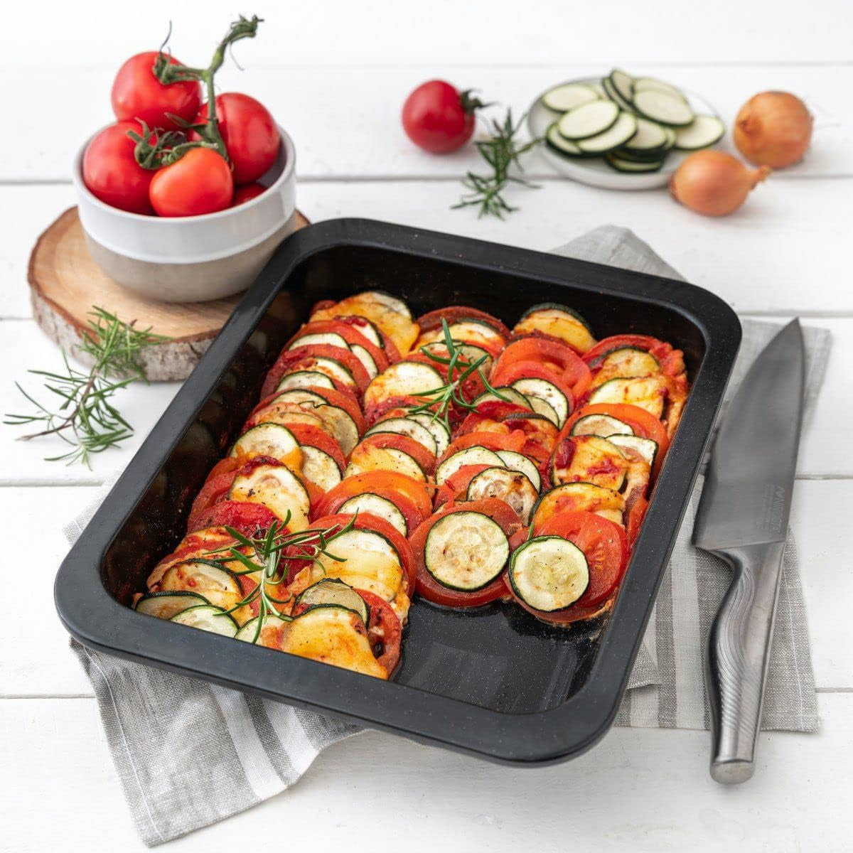 Zenker Ofenbackform (33 X 5 X 25 Cm) CUISSON SPÉCIALE, Rechteckige Auflaufform Mit Emaille-Versiegelung, Backform Mit Extra Hohem Rand (Farbe: Schwarz), Menge: 1 Stück Moules et plaques pour la pâtisserie Naty Shop
