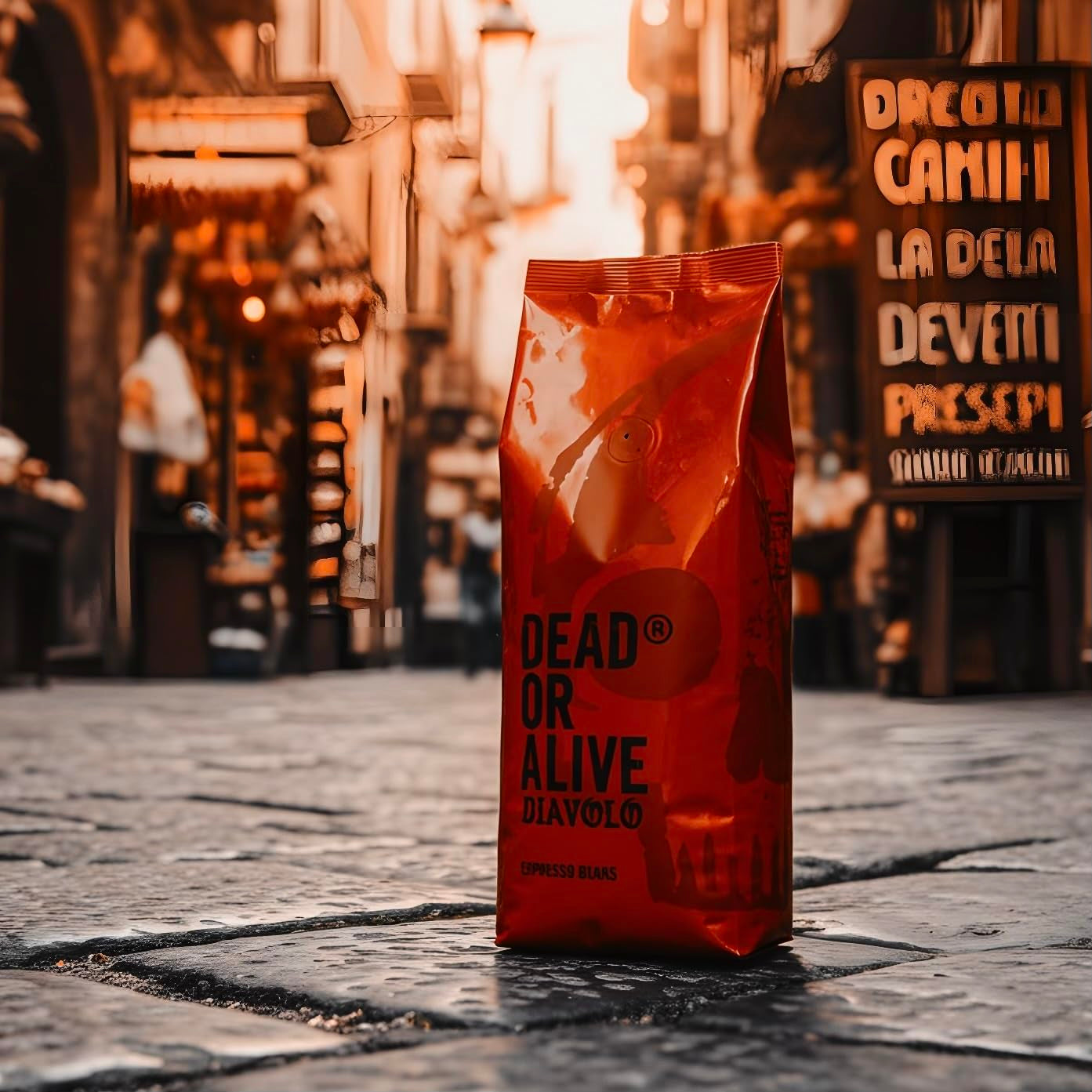 DEAD OR ALIVE DIAVOLO – Espresso Extra Noir – 100% Robusta – Extrêmement Fort – Faible Acidité – Crème Stable – Haricots Entiers 1kg – Torréfaction Naples