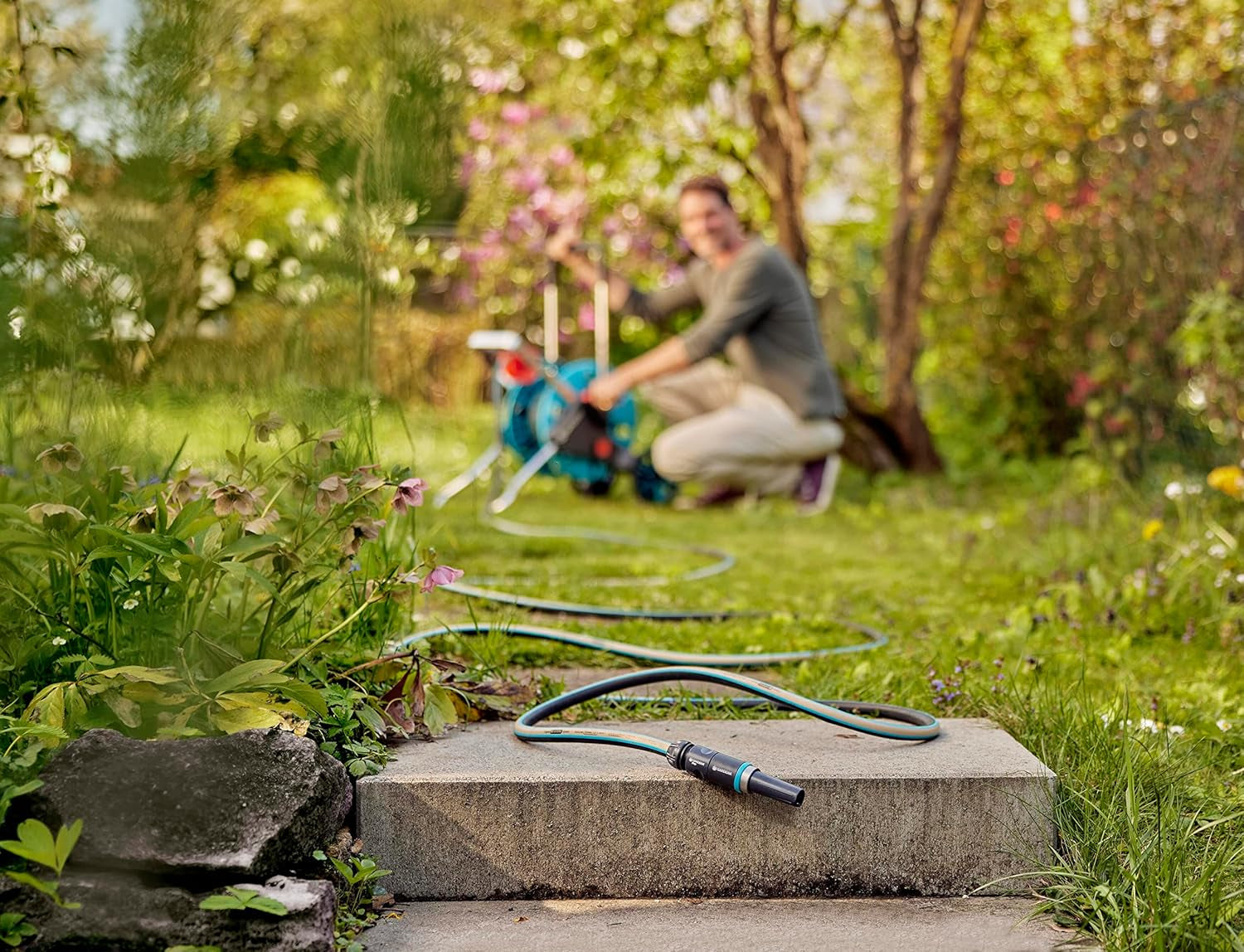 Tuyau Gardena EcoLine 1/2", 20 m sans composants du système : Tuyau d'arrosage durable en plastique recyclé, sans phtalates ni polluants, forte fonction de préhension, résistant au gel et aux UV (18930-20)