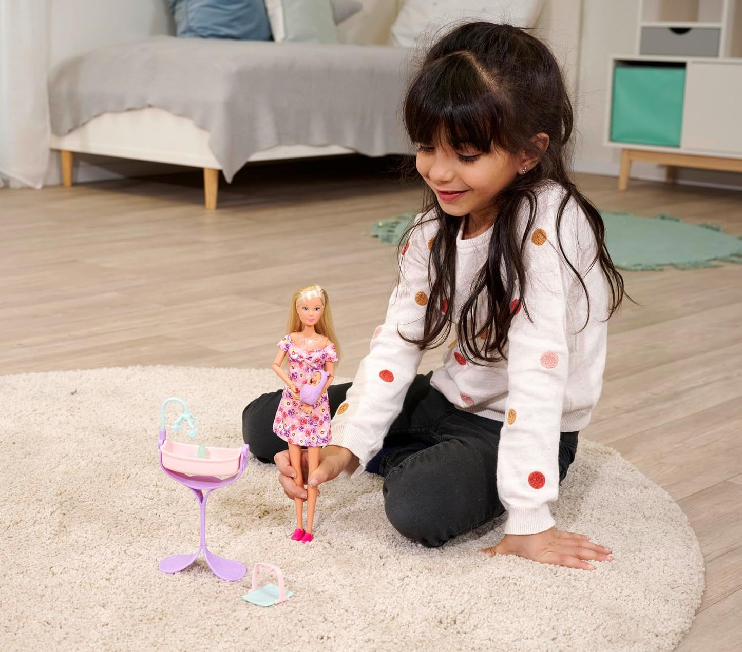 Simba 105733680 Steffi LOVE Doll Hello Baby (29 cm) - Poupée de jeu enceinte avec ventre qui grandit, poupée et accessoires - jouet pour enfants pour filles et garçons à partir de 3 ans, noir Dolls Naty Shop
