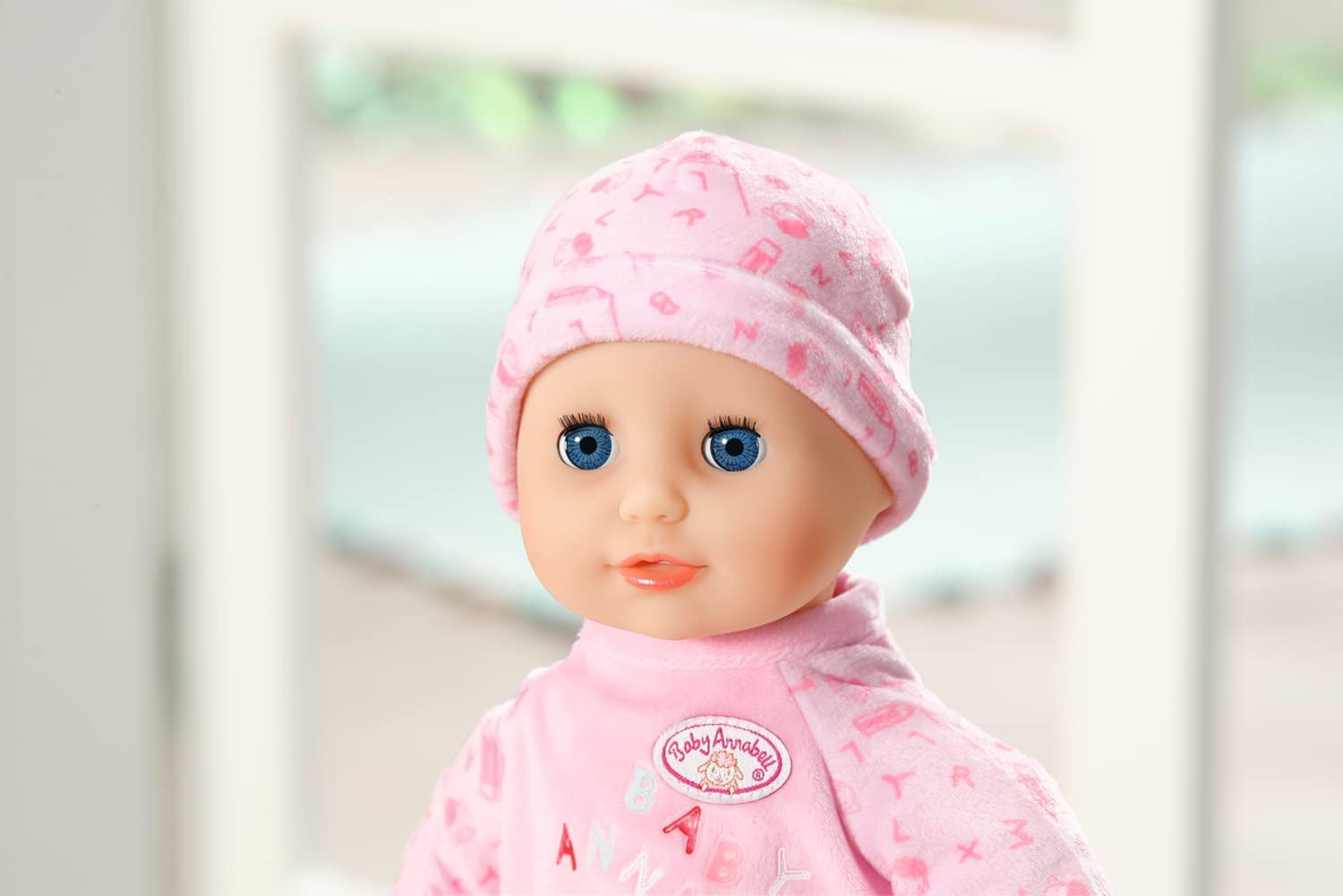 Annabell Poupée douce Little Annabell 36cm, avec corps en tissu et yeux endormis, 36cm, 709870 Zapf Creation