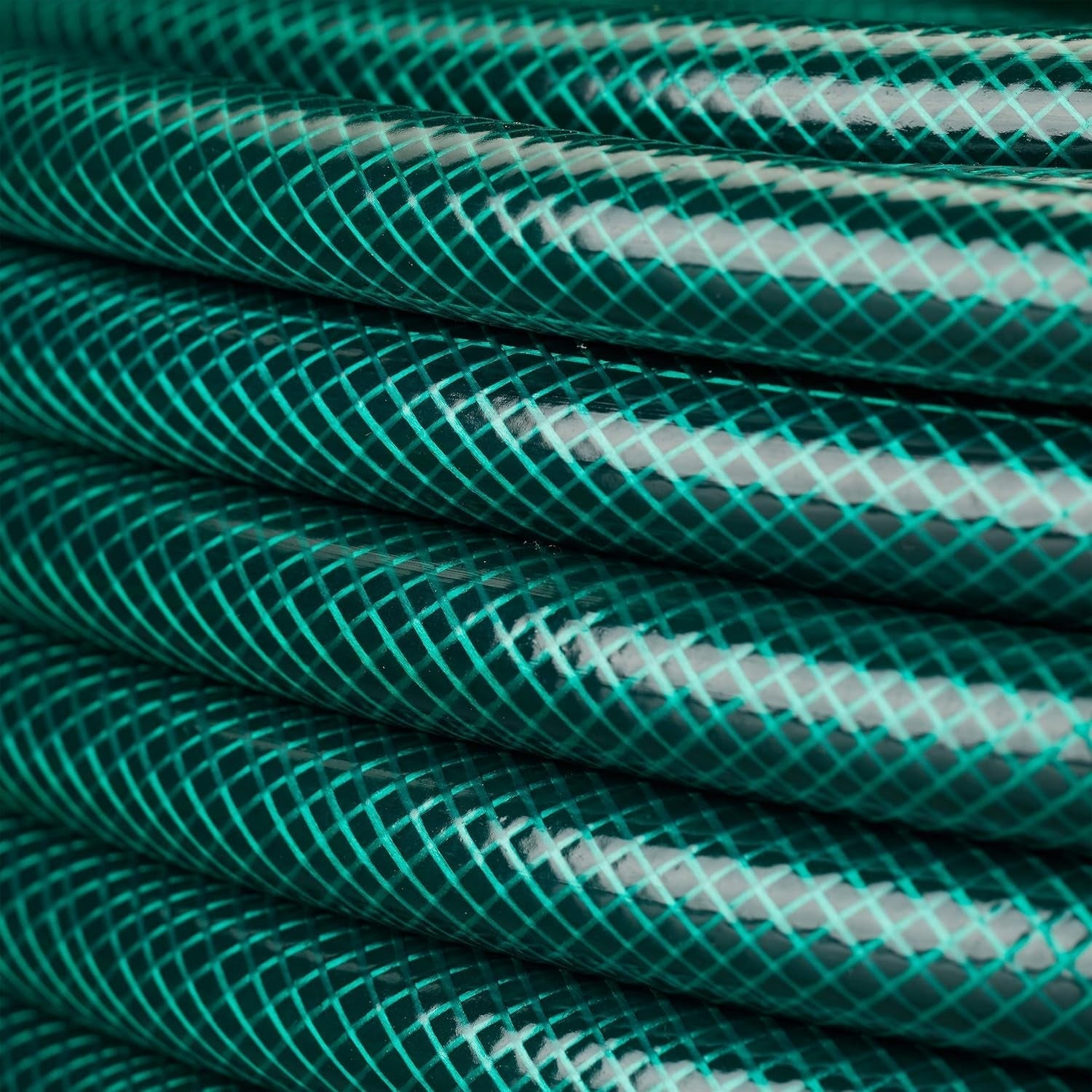 Tuyau d'arrosage Relaxdays 50 m Tuyau d'arrosage universel 1/2" en PP pour arrosage des parterres de fleurs et des pelouses Vert foncé Vert