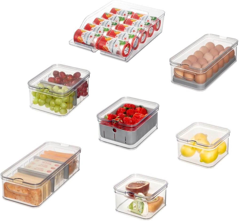 iDesign Lot de 5 boîtes de rangement pour réfrigérateur avec couvercles, boîtes de conservation en plastique recyclé pour organiser les consommables, transparentes et blanches Naty Shop Boîtes de conservation pour aliments transparentes, grises, lot de 7