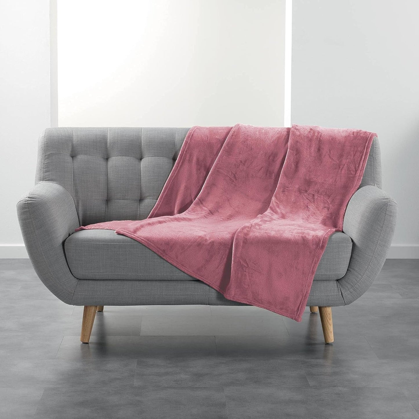Douceur D'Intérieur, Couverture Flanelle, 125 X 150 Cm, Rose, Couettes et quilts en Flanelle Naty Shop Titre par défaut